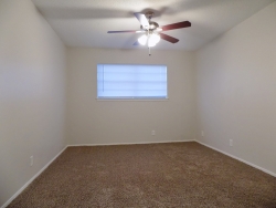 2924 San Antonio St., Apt 05 (13)