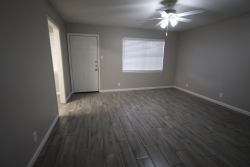 2914 San Antonio, Apt. 13 (3)