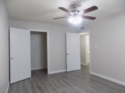 2914 San Antonio St., Apt. 14 (15)