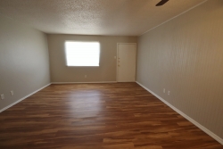 302 N Main St., Apt. 16 (3)