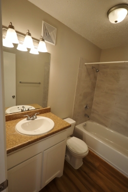 302 N Main St., Apt. 16 (11)