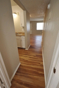 302 N Main St., Apt 21 (11)