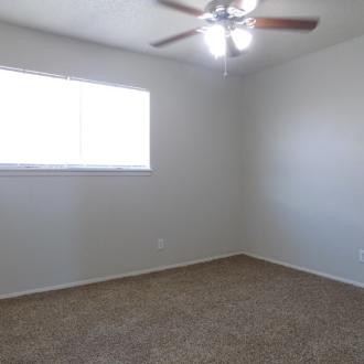 C17 - 3 Bedroom / 1 Bath 1061 SFT