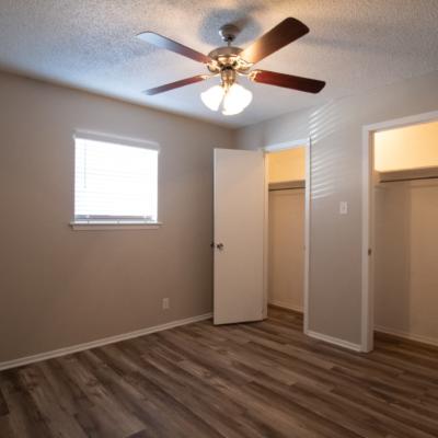 302 N Main St., Apt. 27 (10)